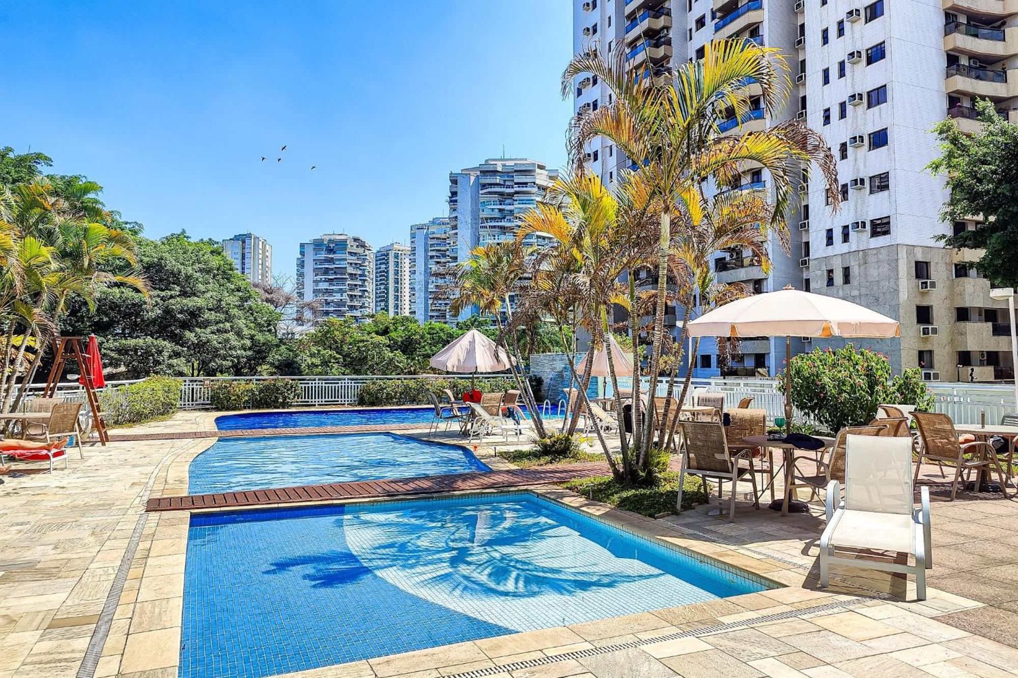Apartamento 2qtos C/ Vista Mar E Piscina Na Barra|els 440/2109